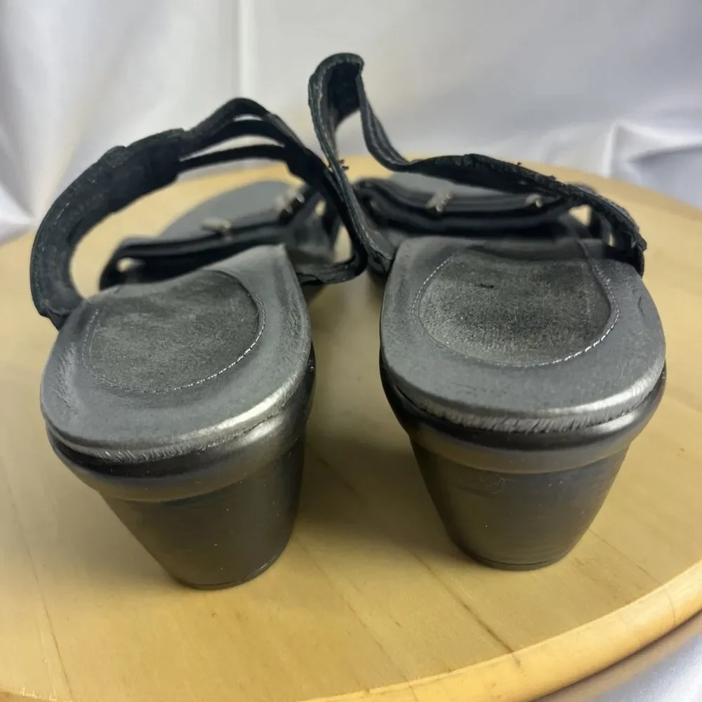 Naot Shoes  Womens Eur 40 US 9 Afrodita Sandals silver Gray Leather Low Heels