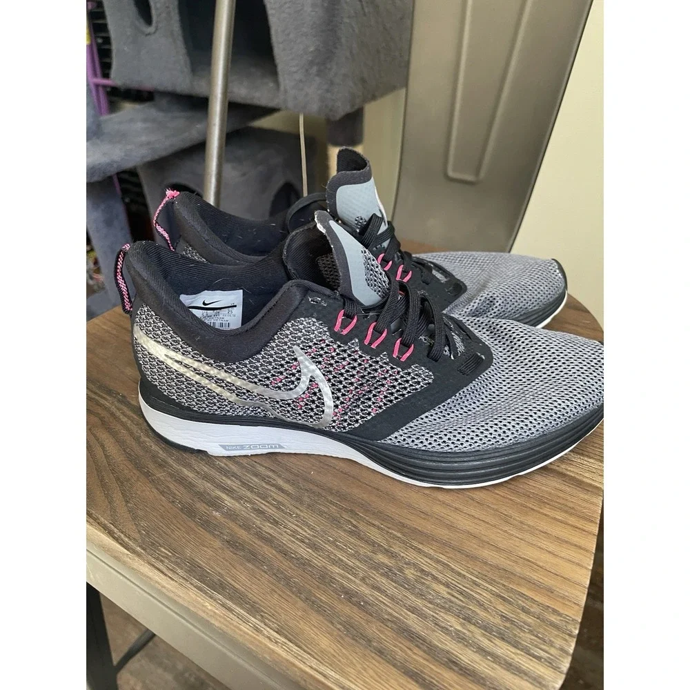 Nike zoom strike