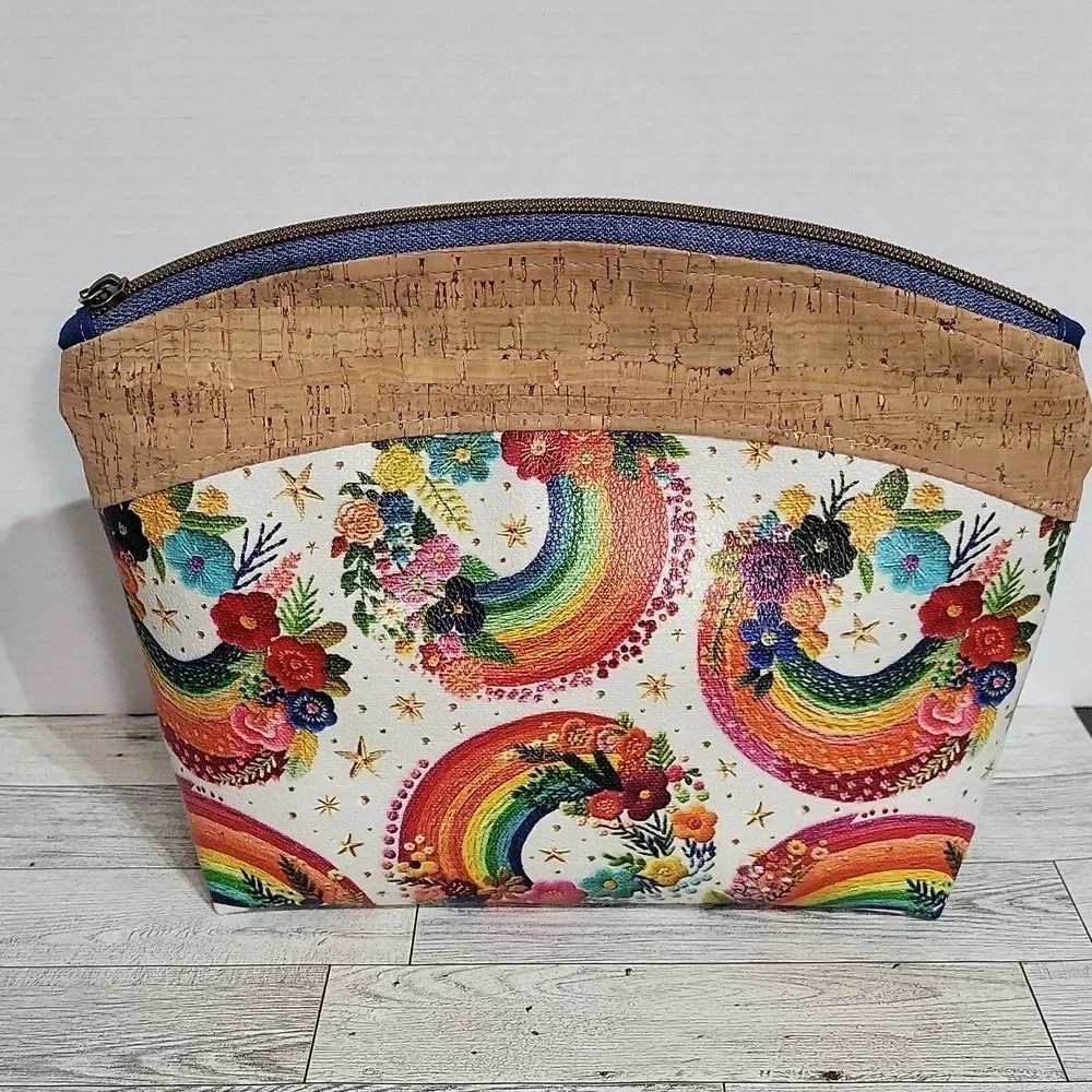 Bright Rainbow Floral Zipper Pouch Like New Handbag Cork‎ look in top Colorful