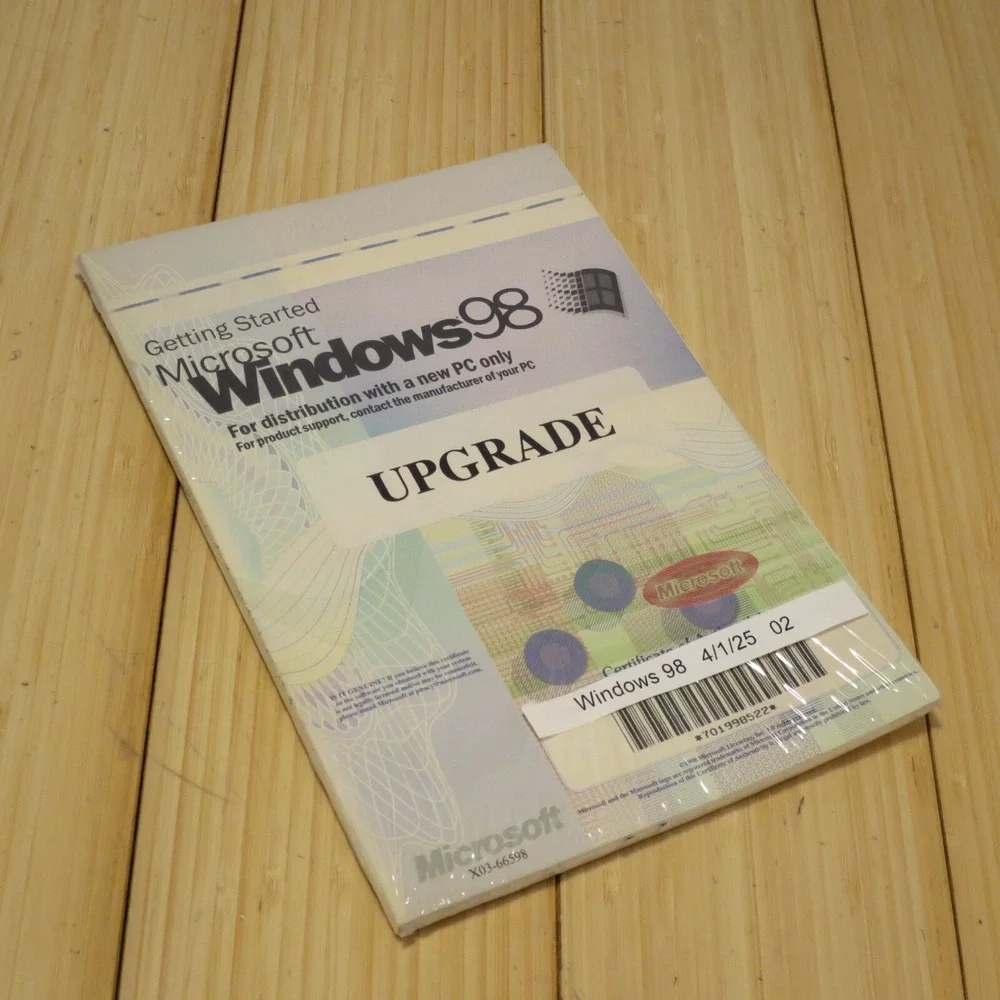 NOS Microsoft X03-66598 Windows 98 UPGRADE with Install CD &‎ Manual 02
