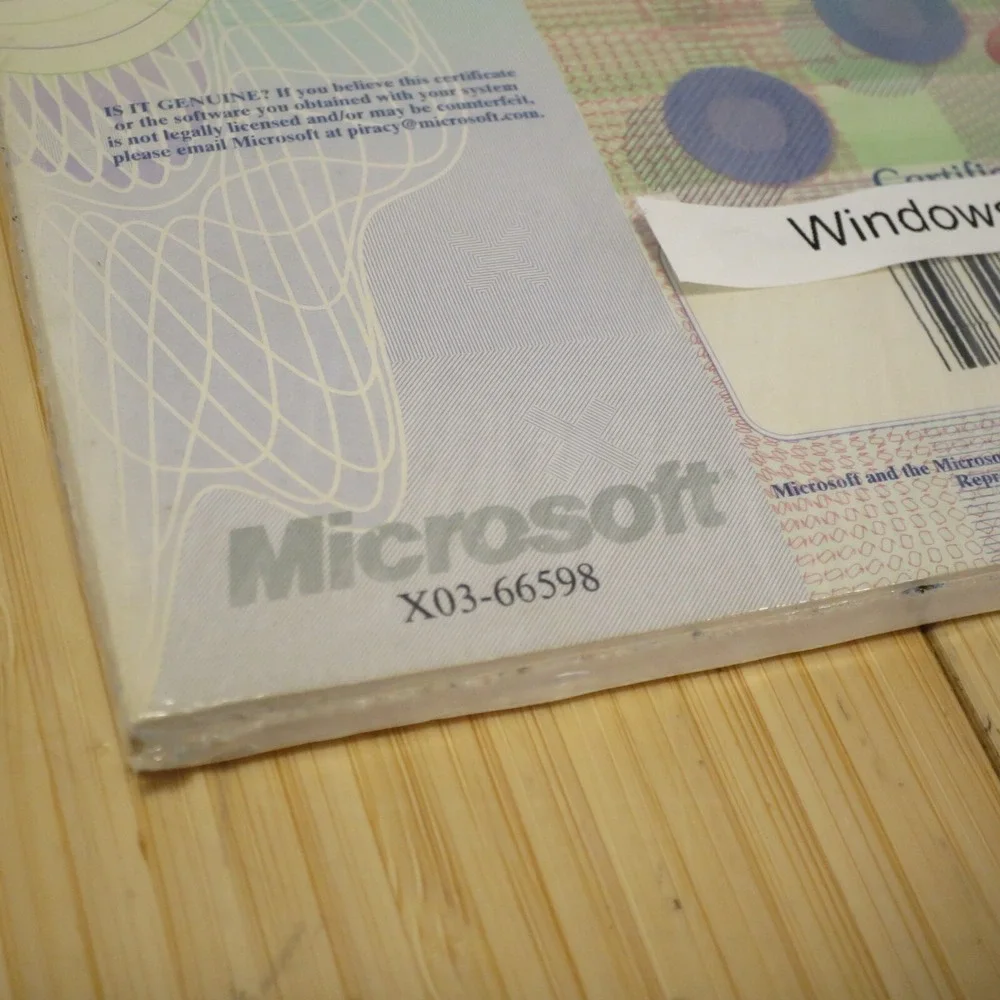 NOS Microsoft X03-66598 Windows 98 UPGRADE with Install CD &‎ Manual 02