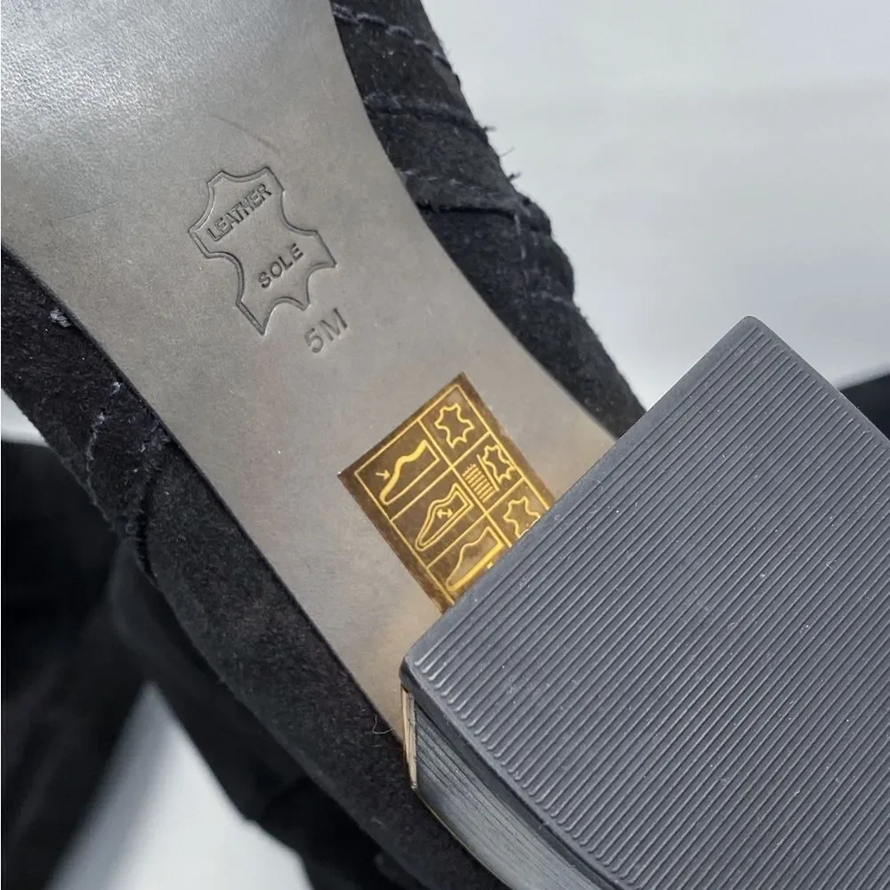 Tory Burch never worn