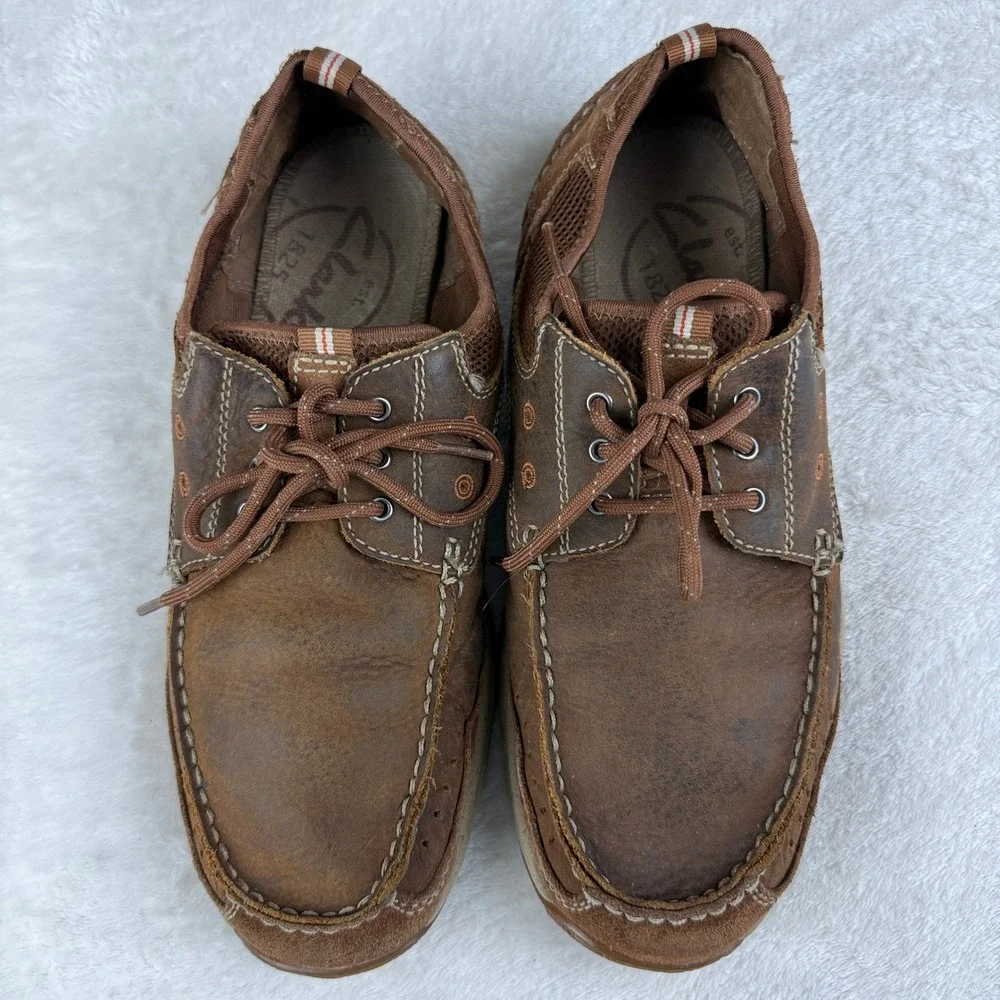 Clarks armada english