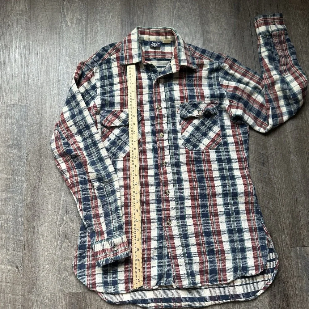 Vintage 80s Levis Flannel Shirt Men's (M) 100% Cotton Plaid Western Style Pocket