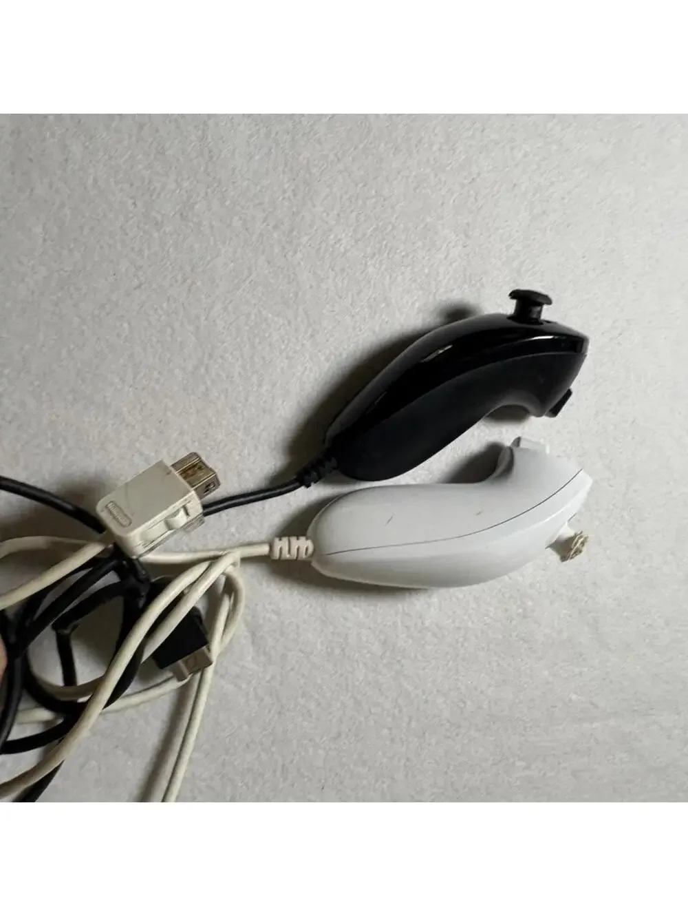 Nintendo wii nunchuck