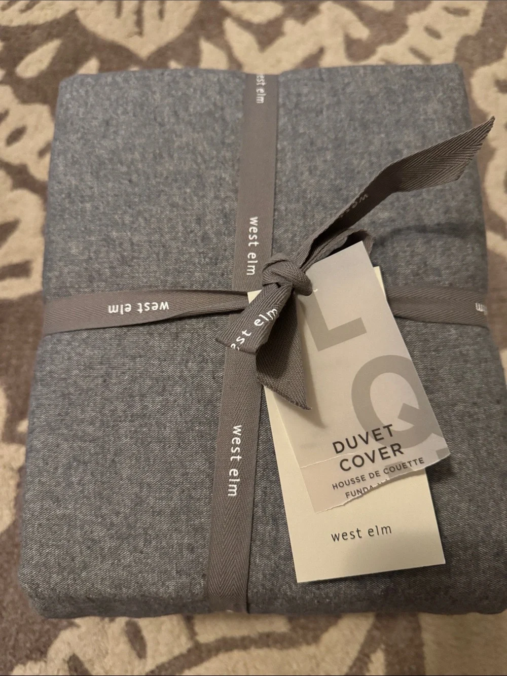 NEW WEST ELM Flannel Duvet Cover in Grey, Full/Queen