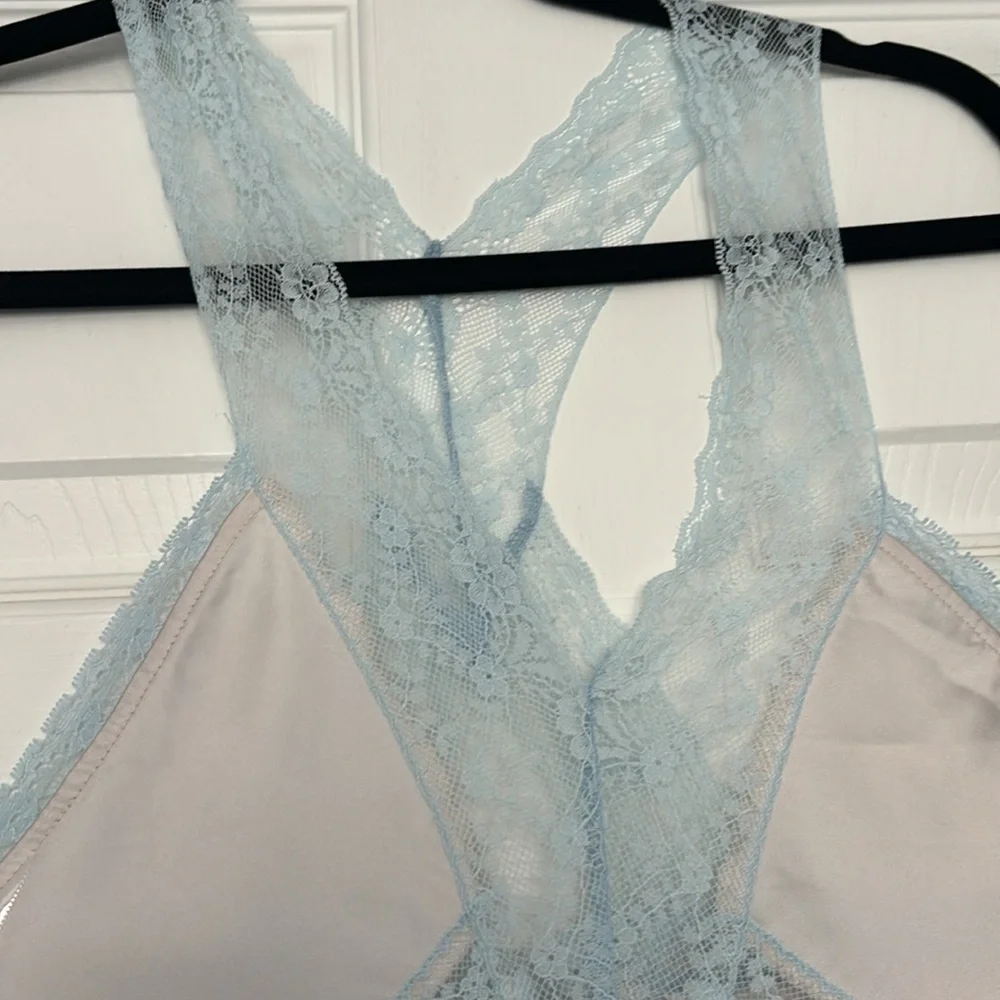 Free People absolutely stunning