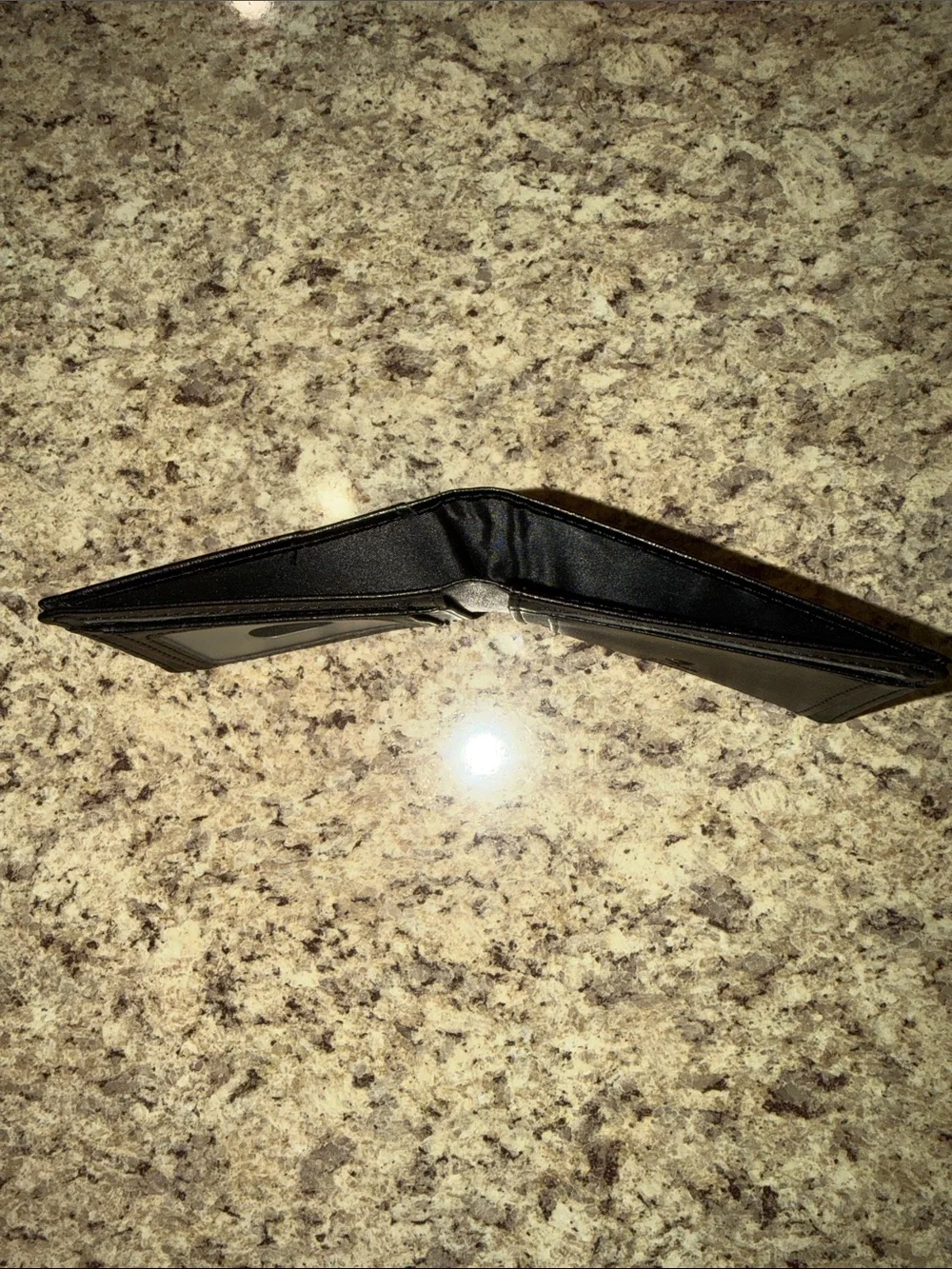 N/A 🖤black billfold