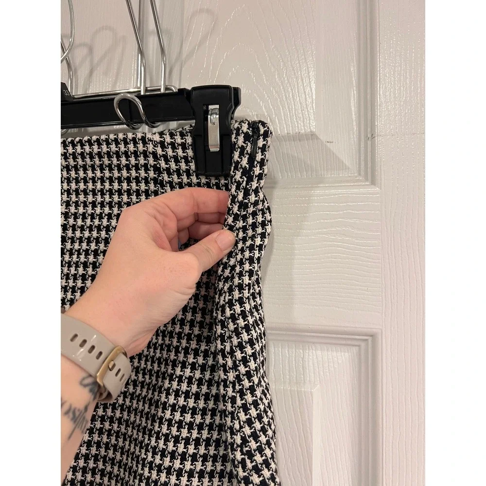 Zara houndstooth skort
