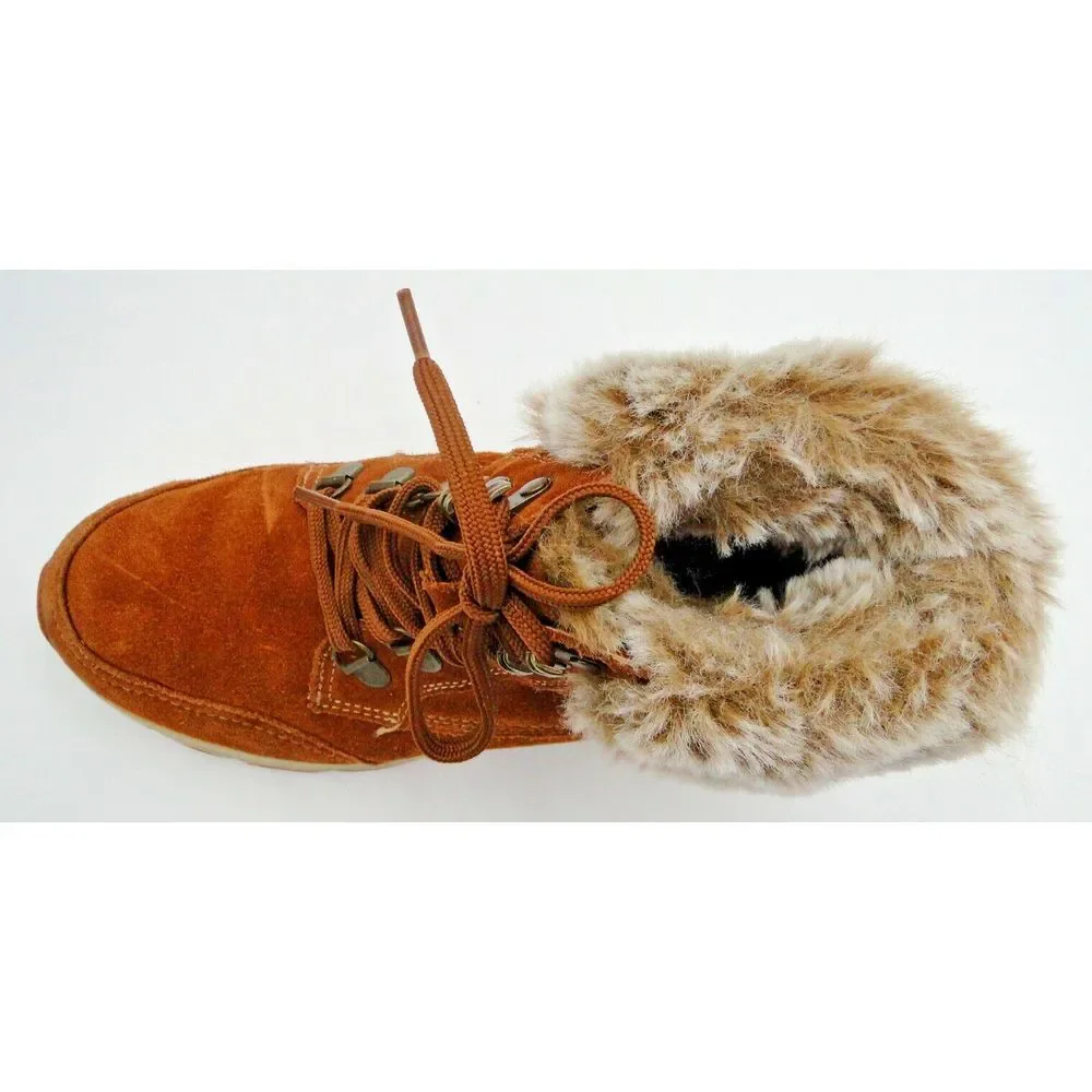 G.H. Bass & Co. shoe women height