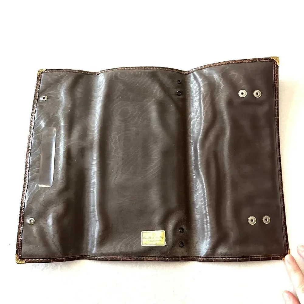 Vintage Myron Mfg Faux Alligator Leather Tri-Fold Document Portfolio Kansas City