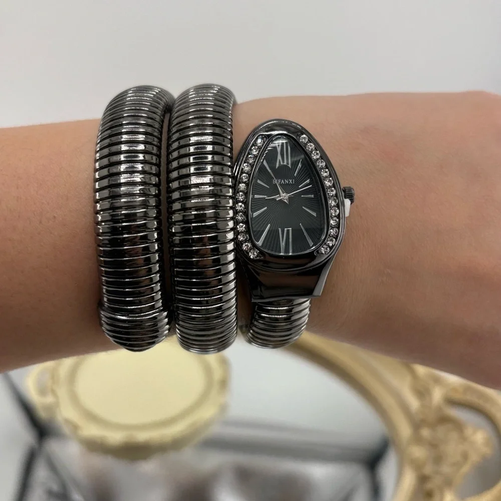Full Black Serpenti Style Watch | Stainless Steel | Water Resistant
