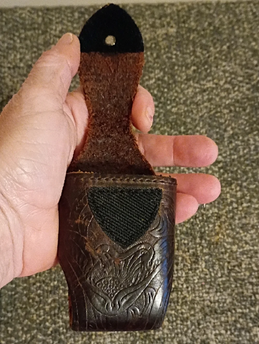 Men's Belt Clip Vintage Leather And Silver Tone Clip