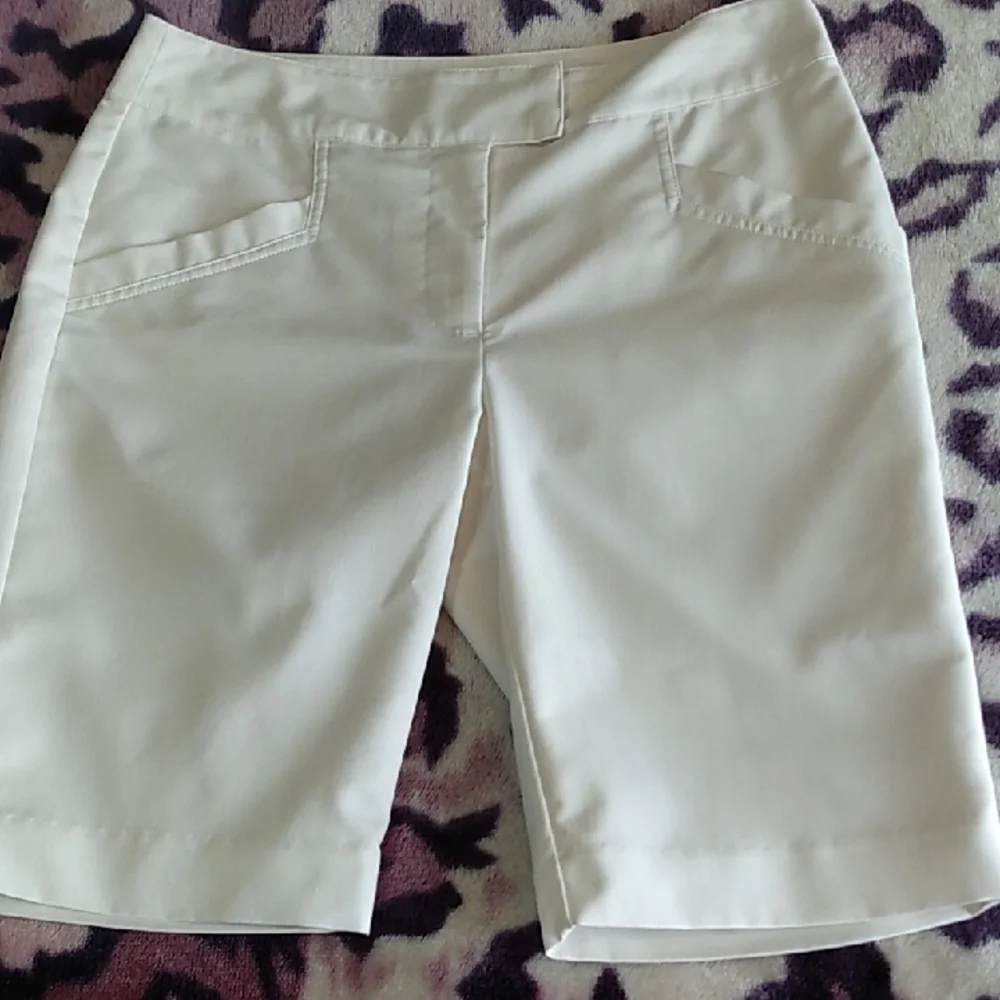TEHAMA sleek bermuda