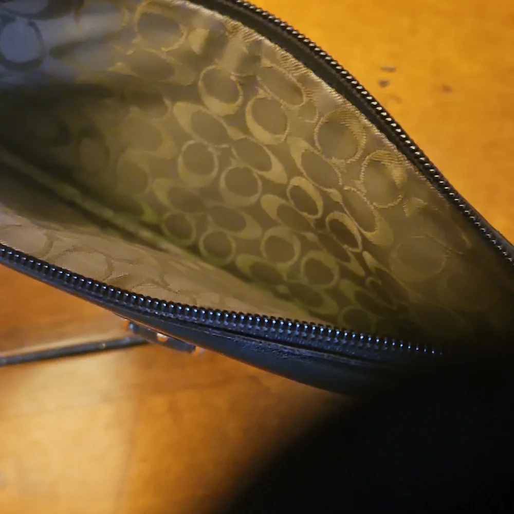 Coach wristlet ▪︎