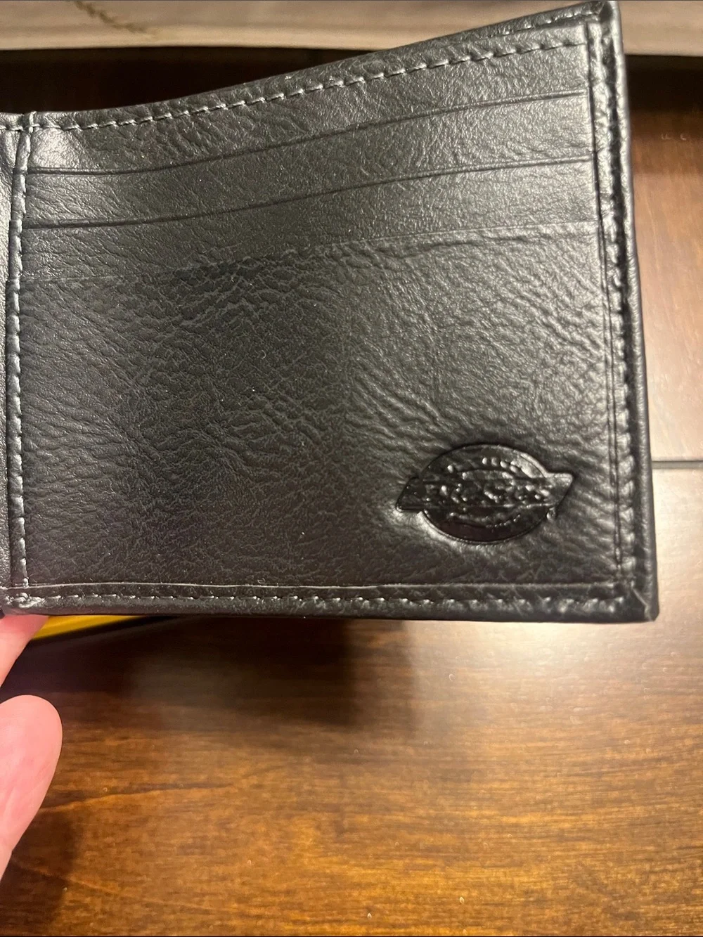 Dickies sleek bifold