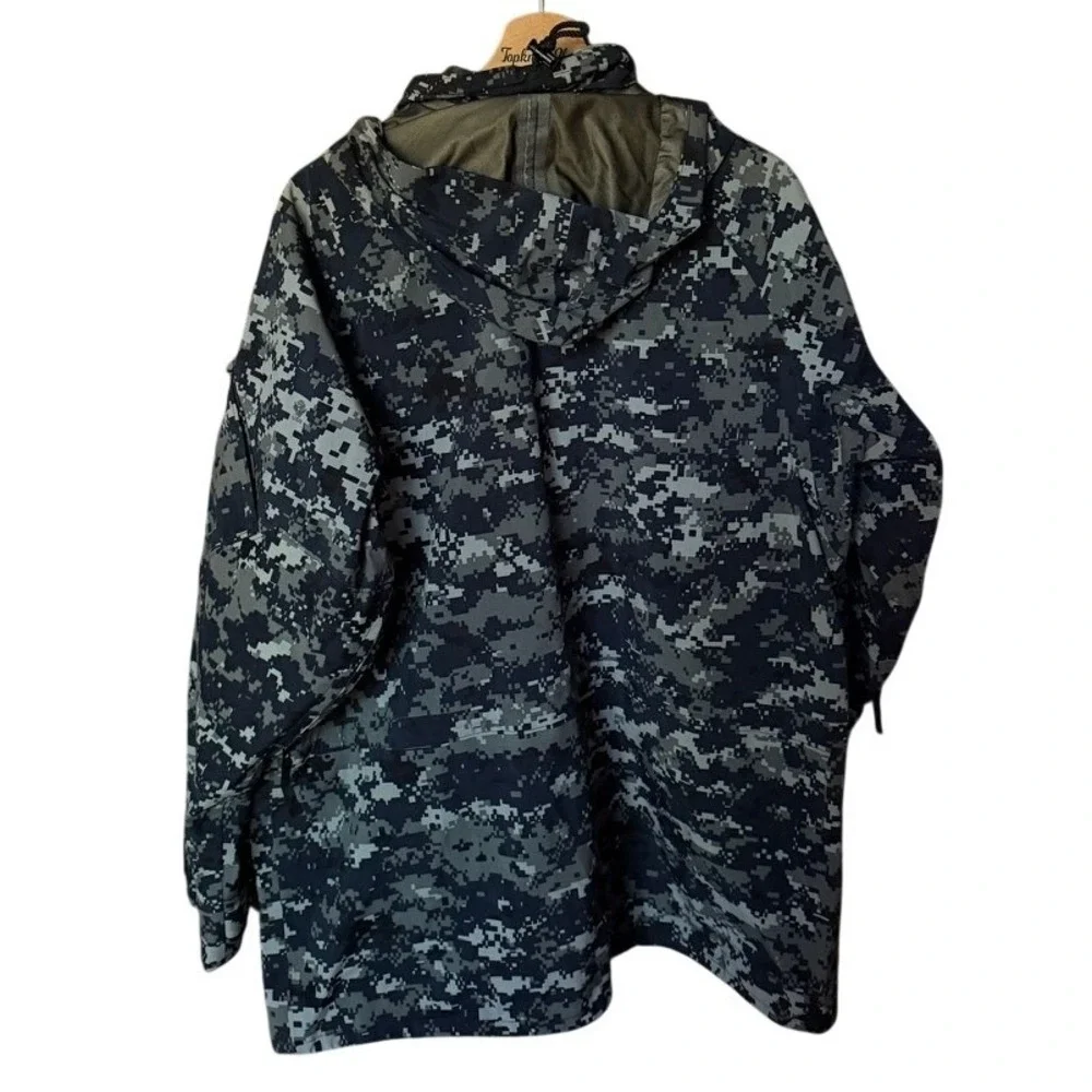 GORE-TEX us navy