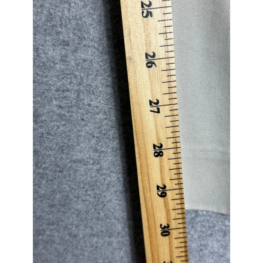 NEW Dockers Iron Free Khakis Mens 38x30 Beige Straight Fit D2 Chino Pants