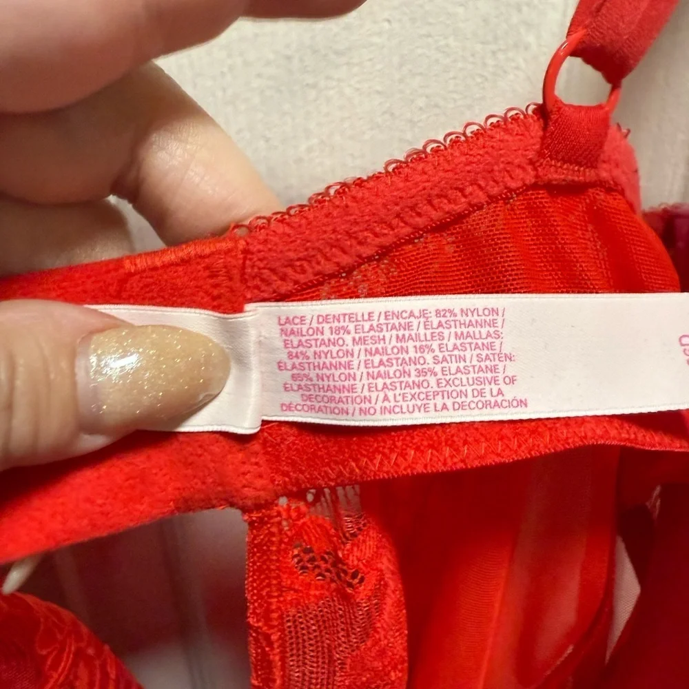 Victorias Secret 36d red