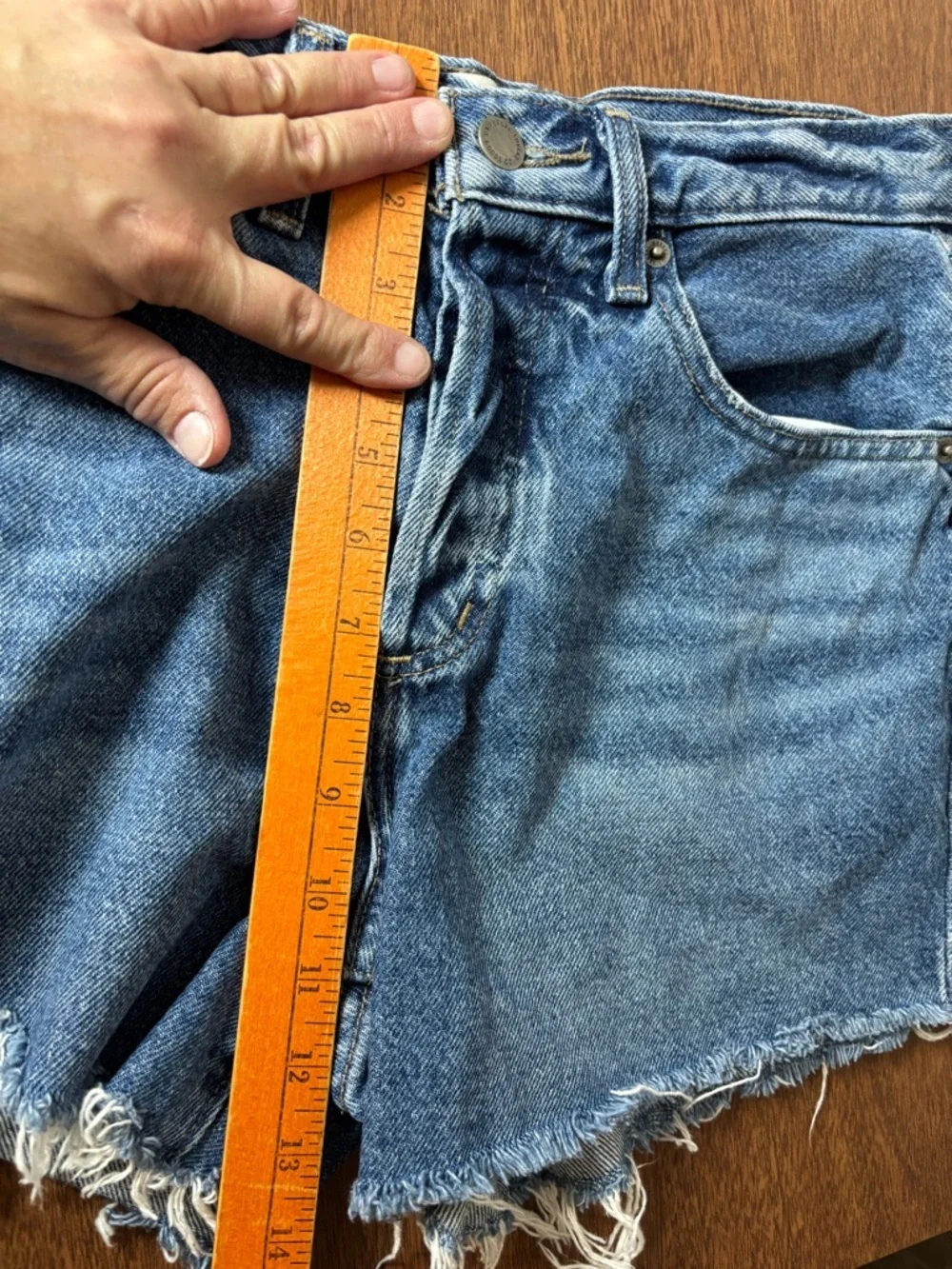 Universal Thread mid rise
