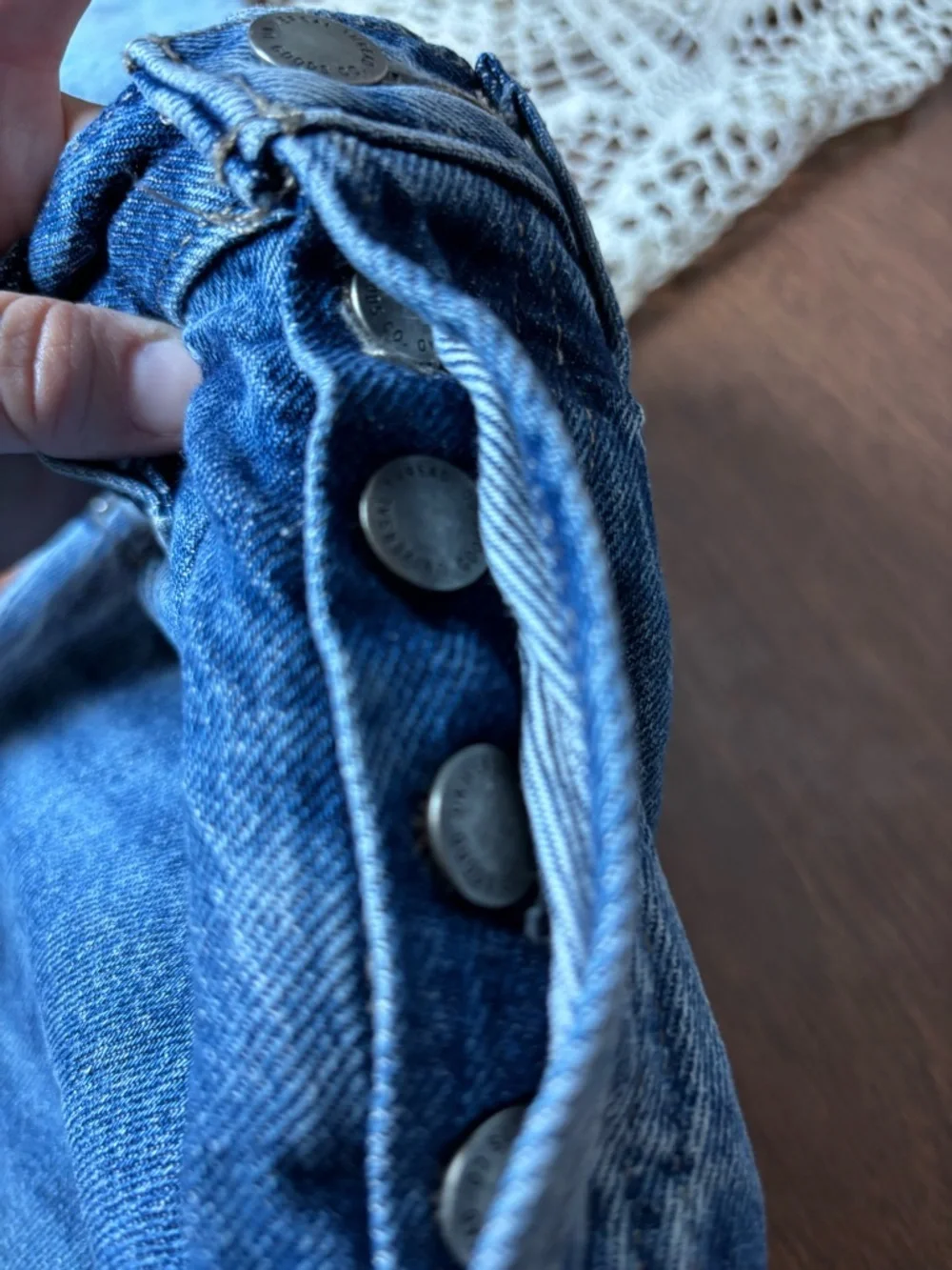 Universal Thread mid rise
