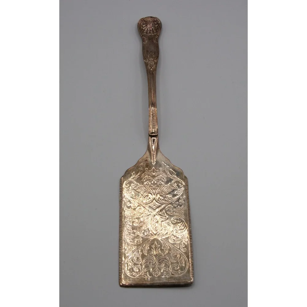 Silver Plated Etched Floral Cake Pastry Server Shell Handle Vintage Style 10.5