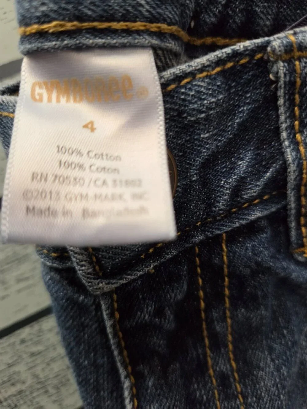 Set of boy's pants 4T,Gymboree, Nautica, OshKosh. All in an excellent condition.