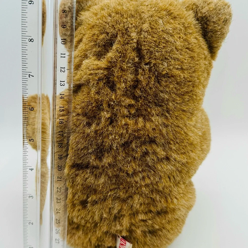 Vintage 1982 GUND Soft Brown Plush Sitting Teddy Bear 9” Tall EUC‎