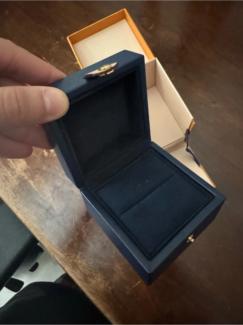 Louis Vuitton louis vuitton