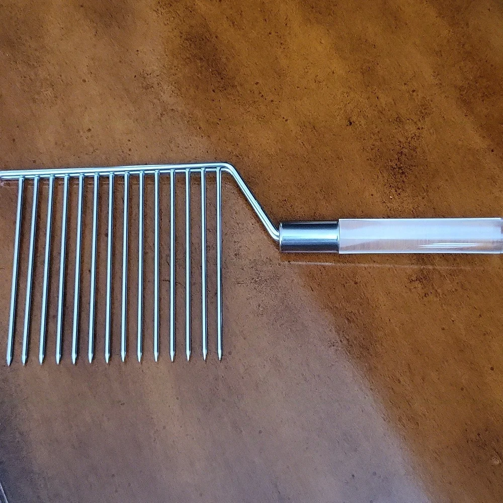 Frontier Forge Cake Cutter & Slicer