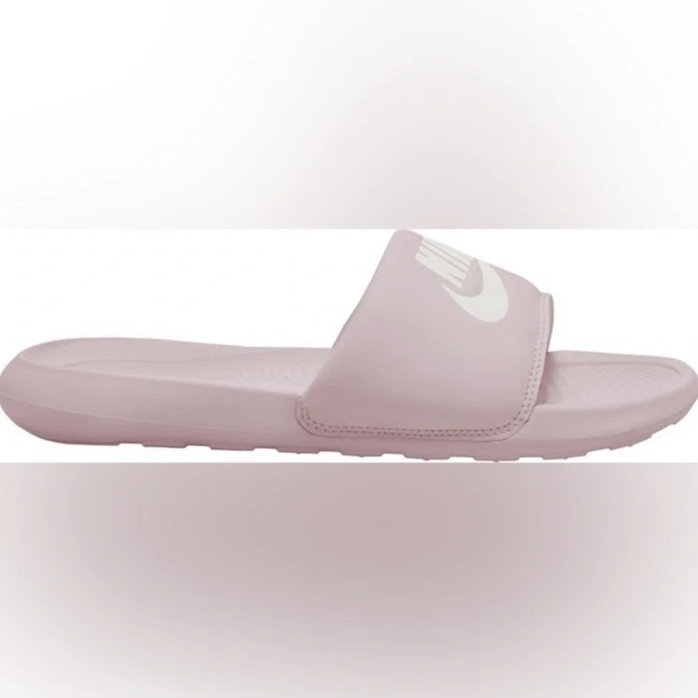 NEW Nike Slides