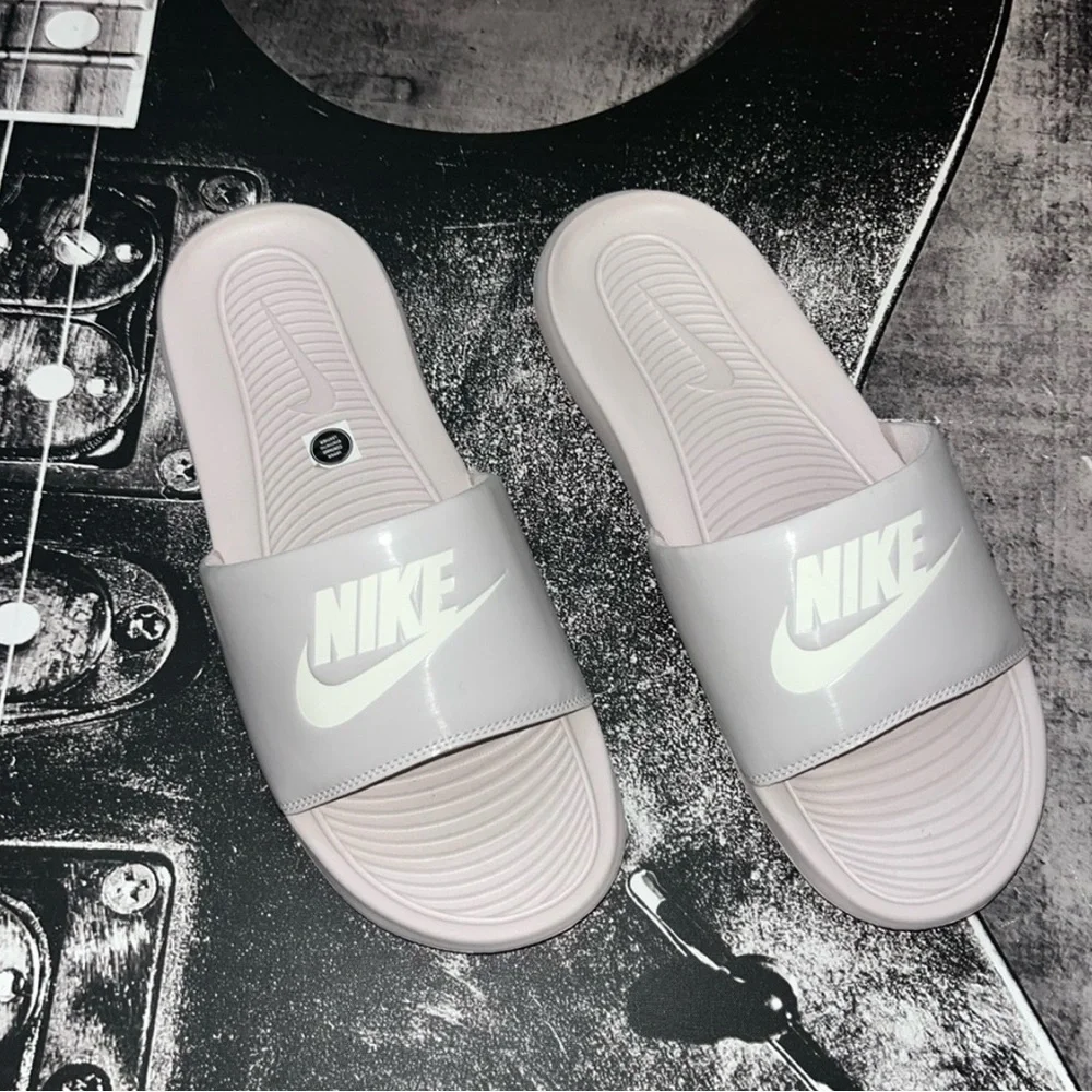 NEW Nike Slides