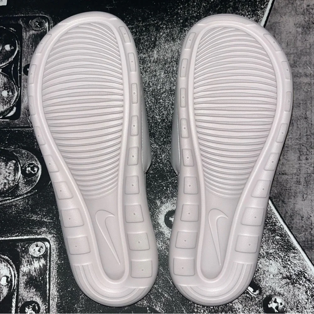 NEW Nike Slides