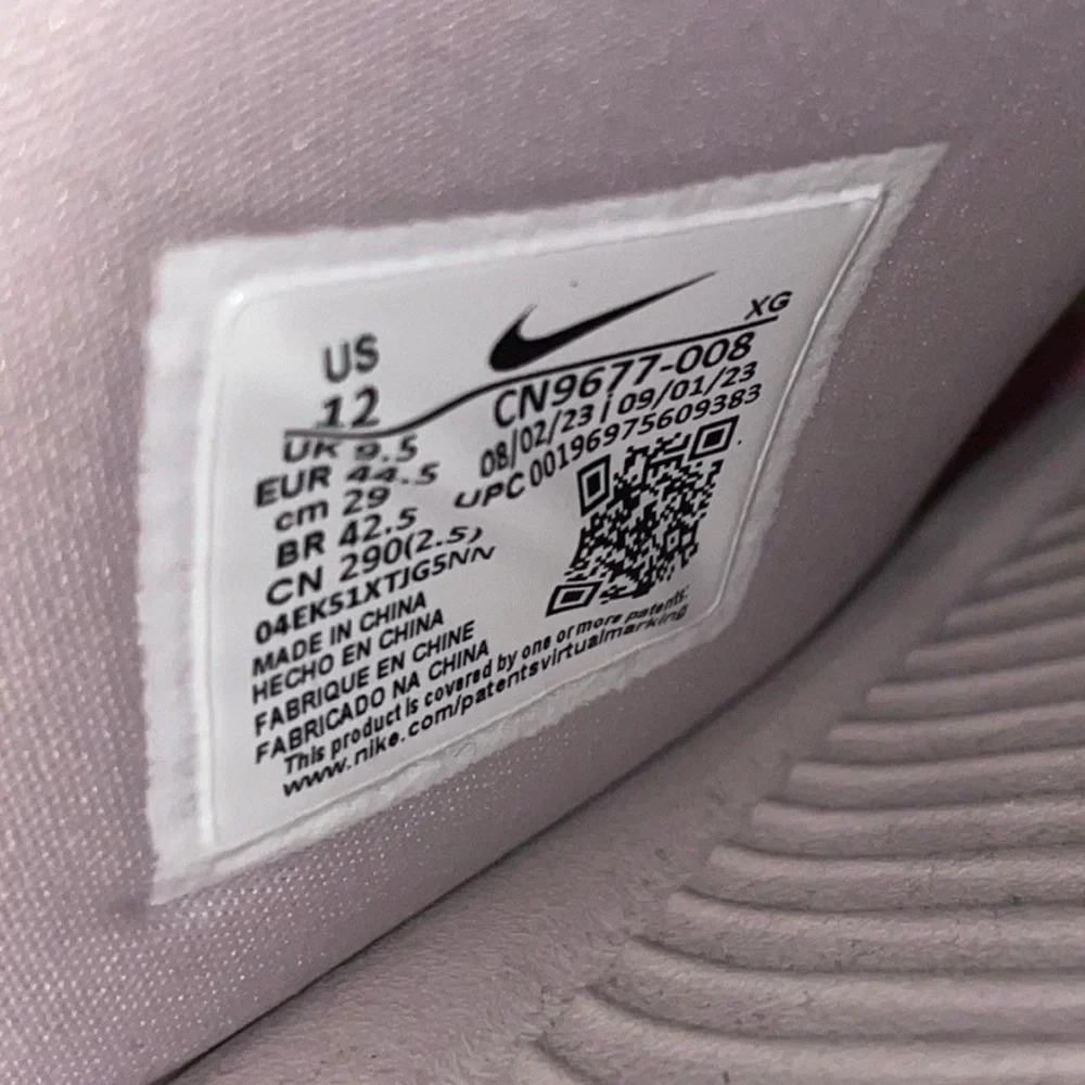 NEW Nike Slides