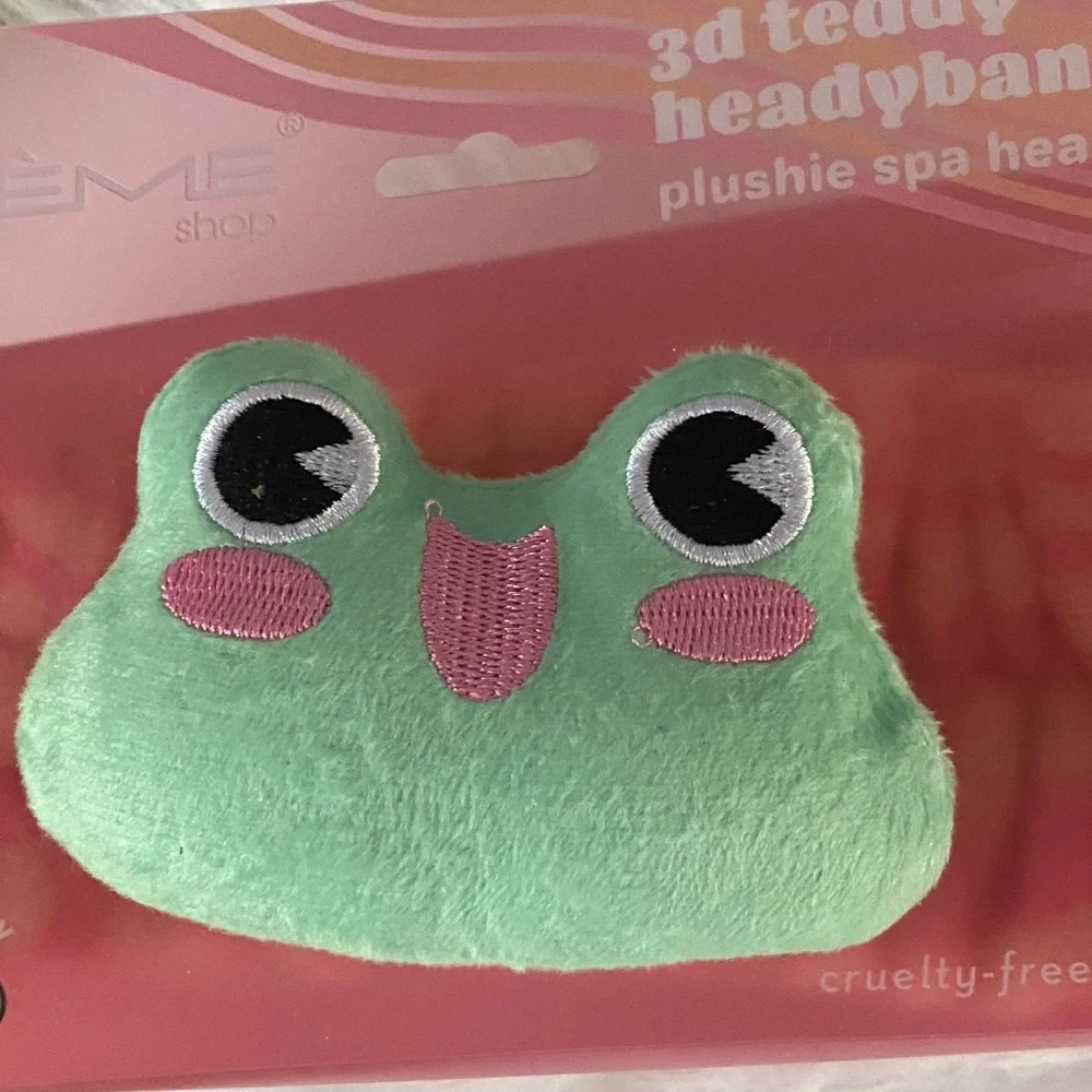 The Creme Shop soft green
