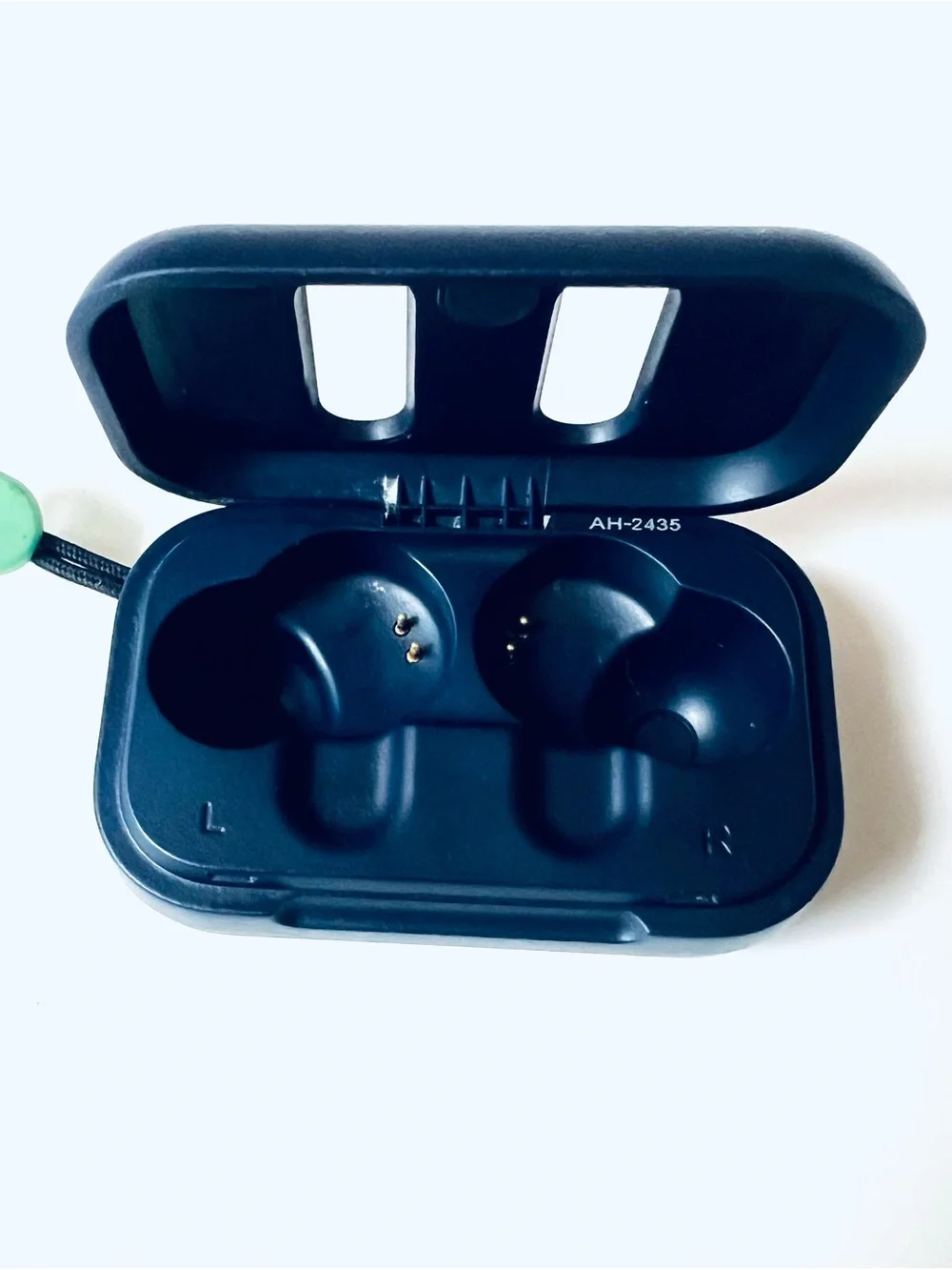 Skullcandy compact bluetooth