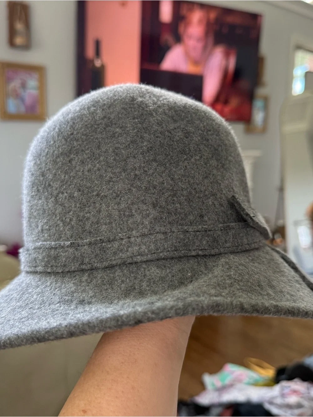 Scala Gray Wool Women's Hat with Knot Trim