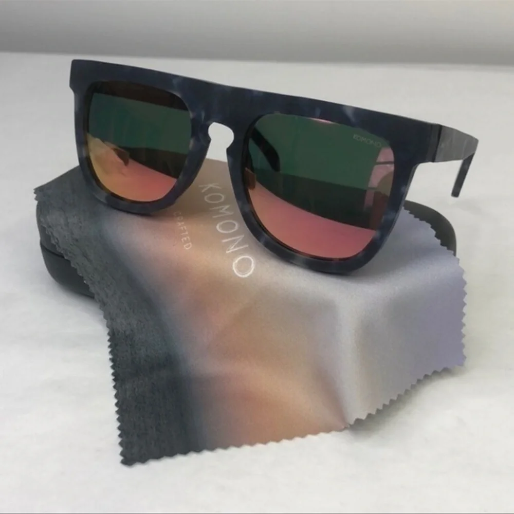 KOMONO Sunglasses Men’s Bennet Matte Indigo Demi Blue Tortoise Reflective