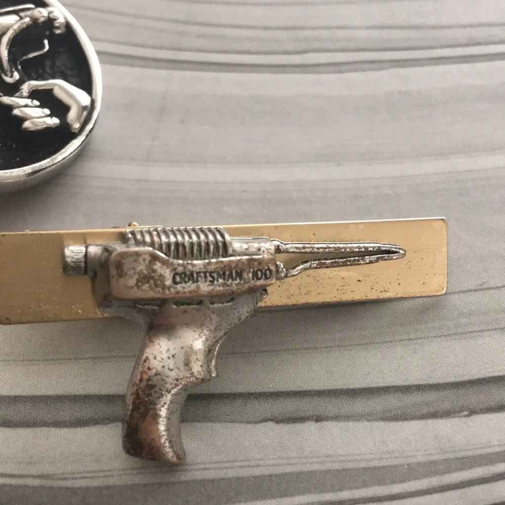 N/A tie clips