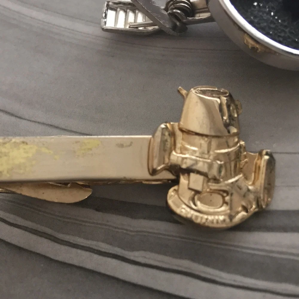 N/A tie clips