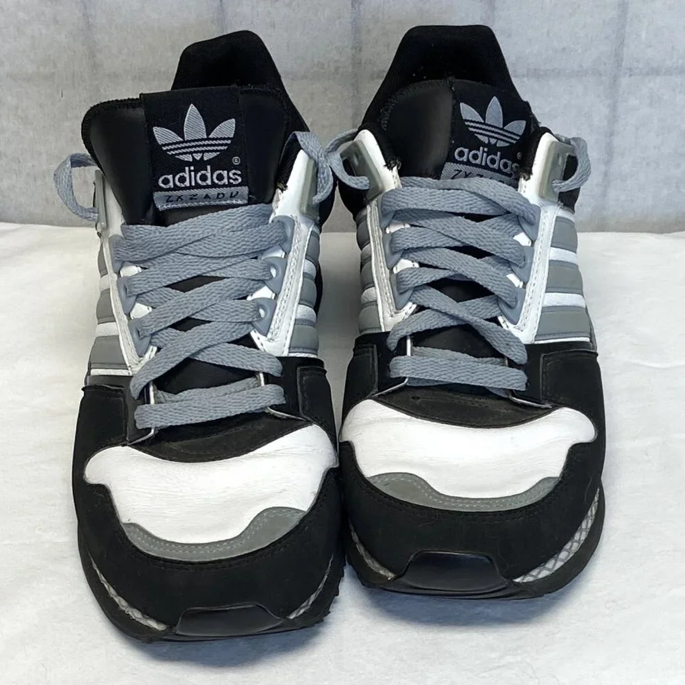 adidas low top