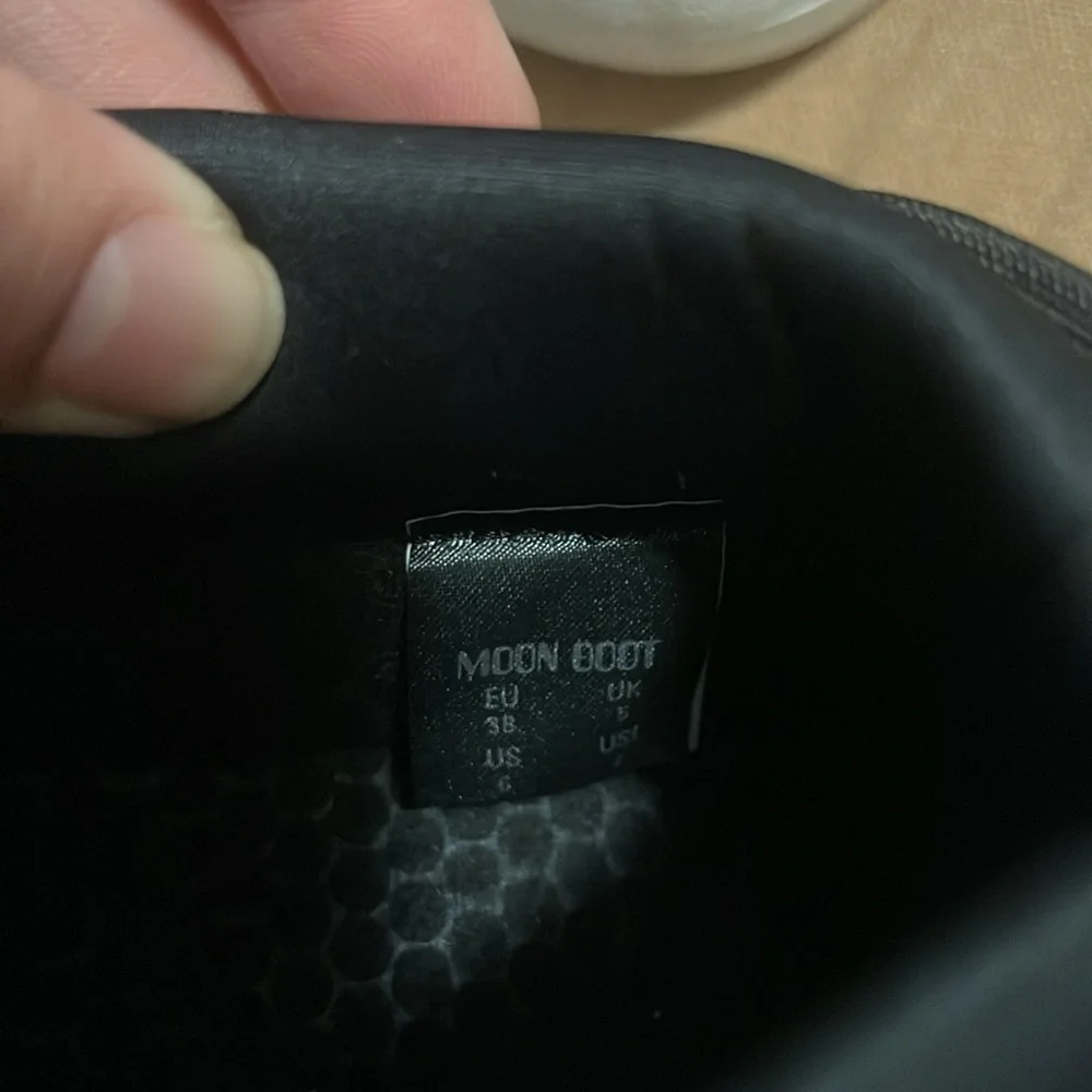 Moon Boot venturing into