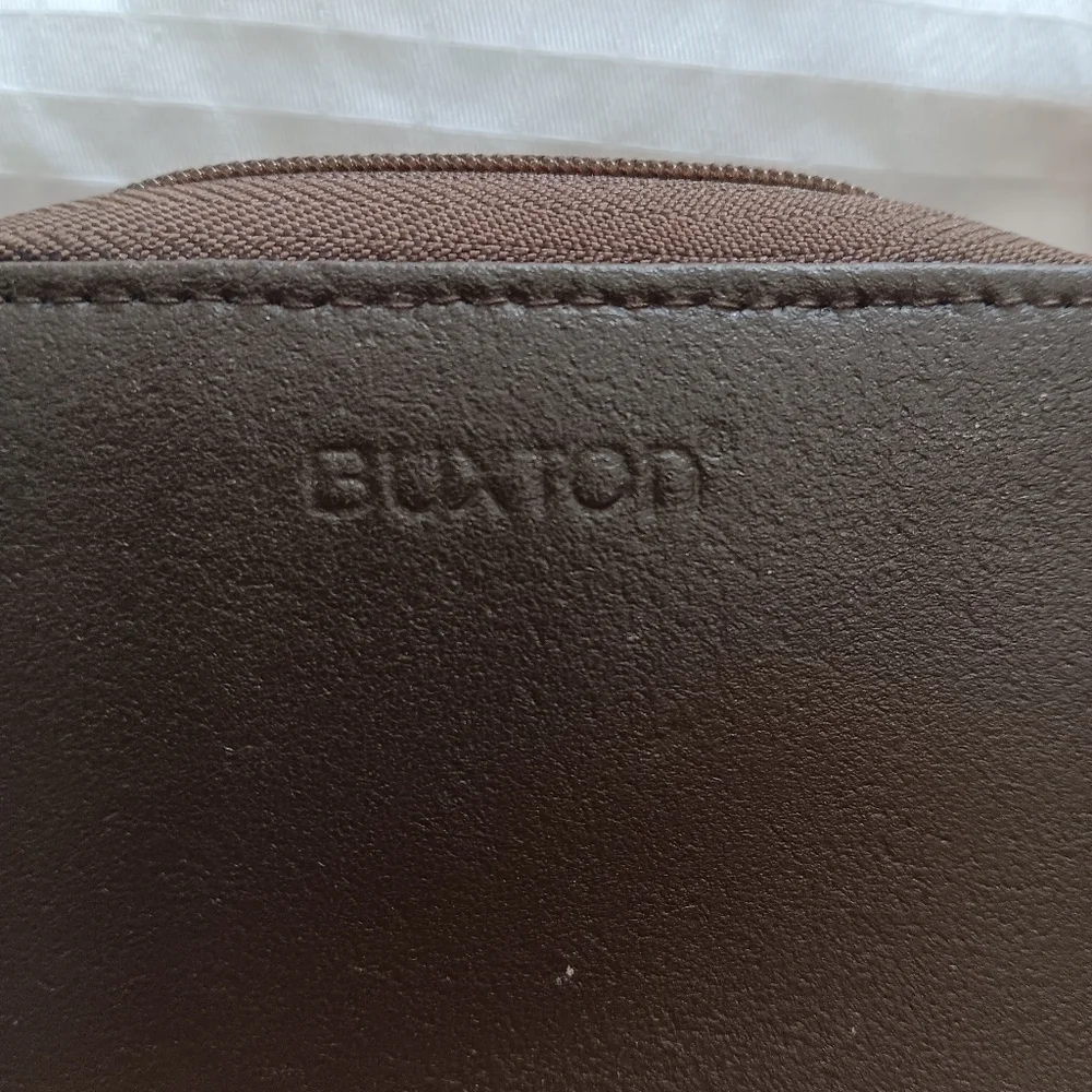 Buxton Wallet