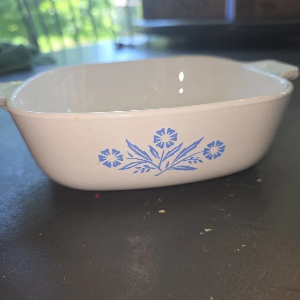 Vintage Corning Ware Blue Cornflower 1 Quart Square Casserole Dish P-1-B USA