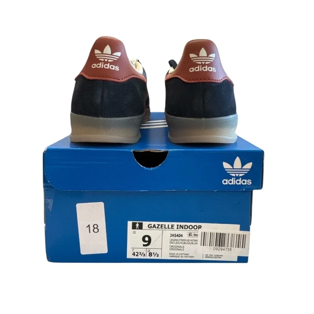 adidas lightweight indoor gazelle