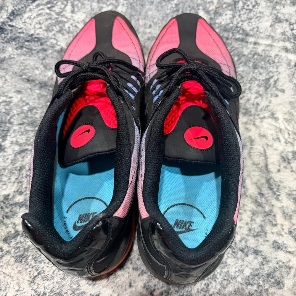 Nike days sneakers