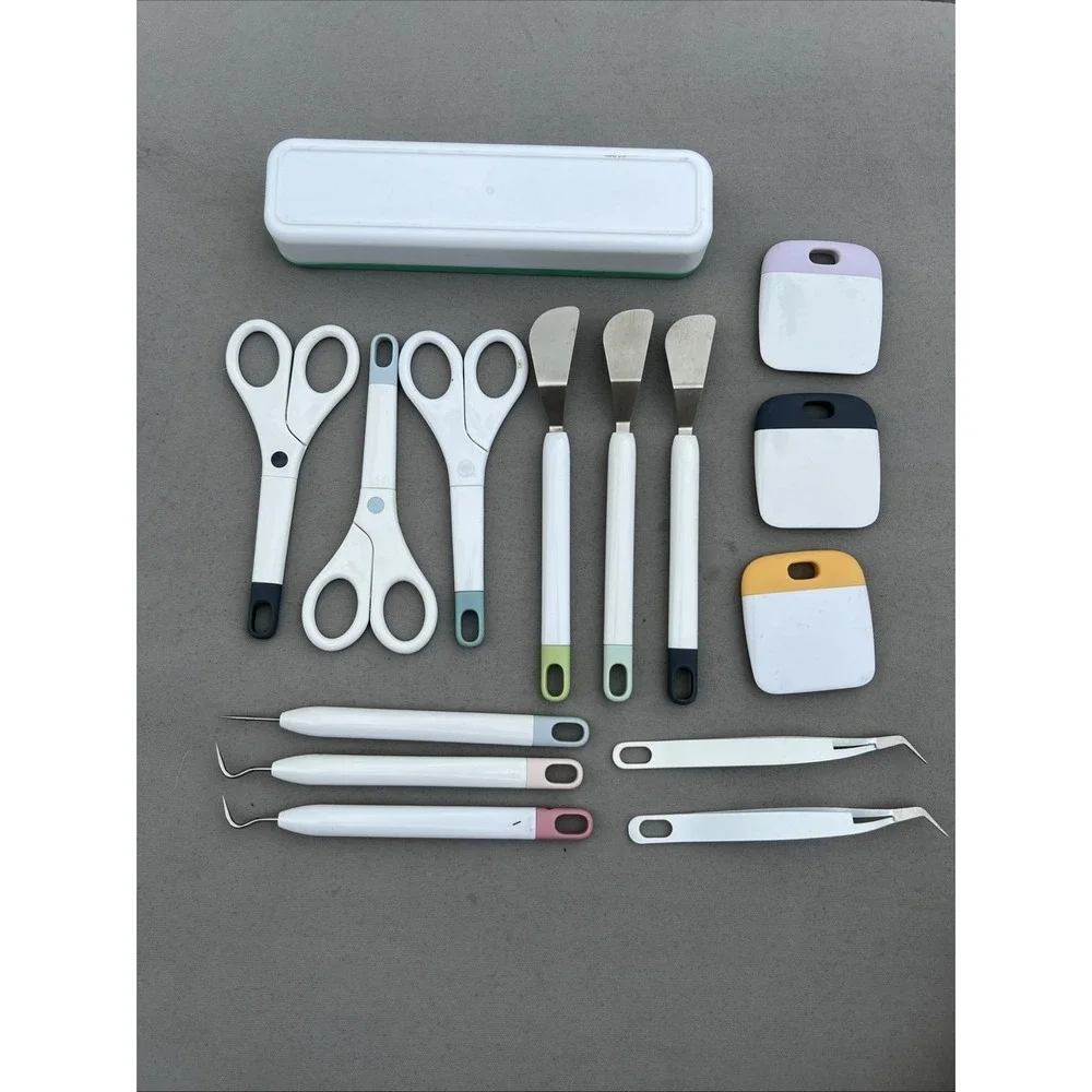 Cricut Vinyl Craft Tools Lot Caddy Weeding Tools Spatula Scraper Scissor Tweezer