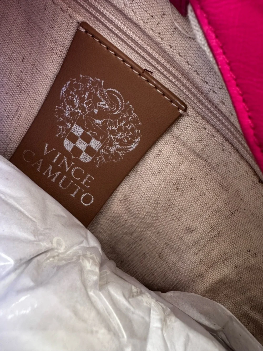 Vince Camuto button handle