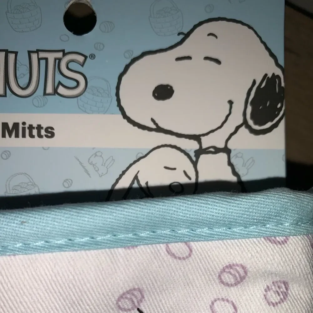 Peanuts nwt pack