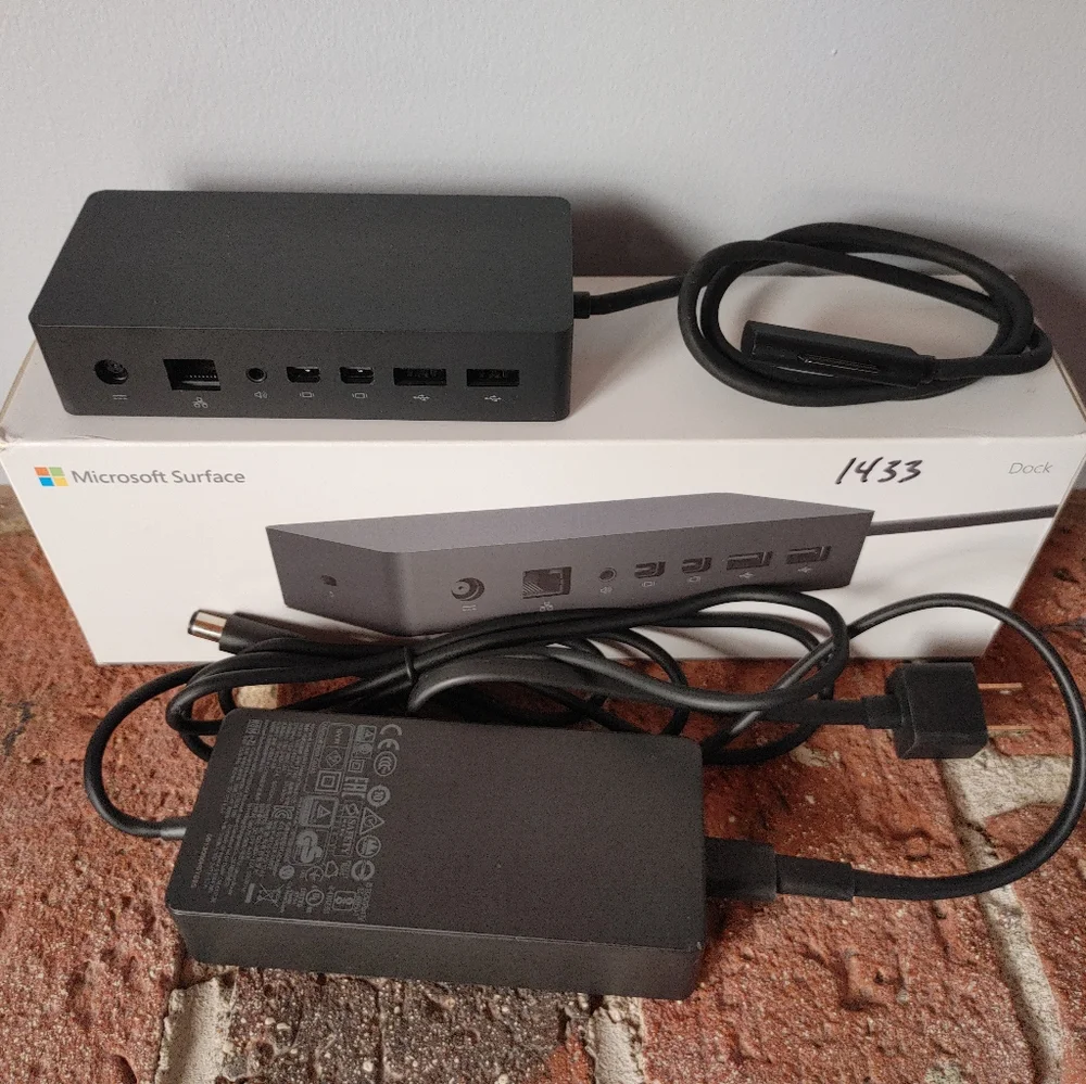 Microsoft Surface Docking Station in Black with Power Adapter